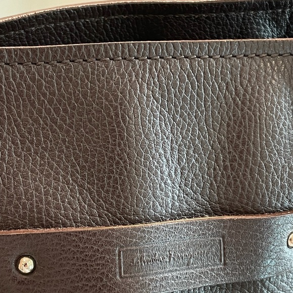 Ferragamo Brown Leather Shoulder Bag - Picture 7 of 8